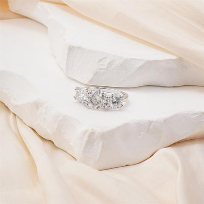 🔥18K Gold Plated Waterproof 1ct-5ctMoissanite Three Stone Prong EngagementRing Silver-Plated Band Jewelry PerfectBirthday Engagement Wedding AnniversaryGift Christmas Thanksgiving Valentine's Day
